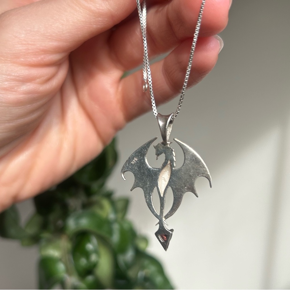 925s Sterling Silver DRAGON necklace w/ GARNET - Picture 6 of 15